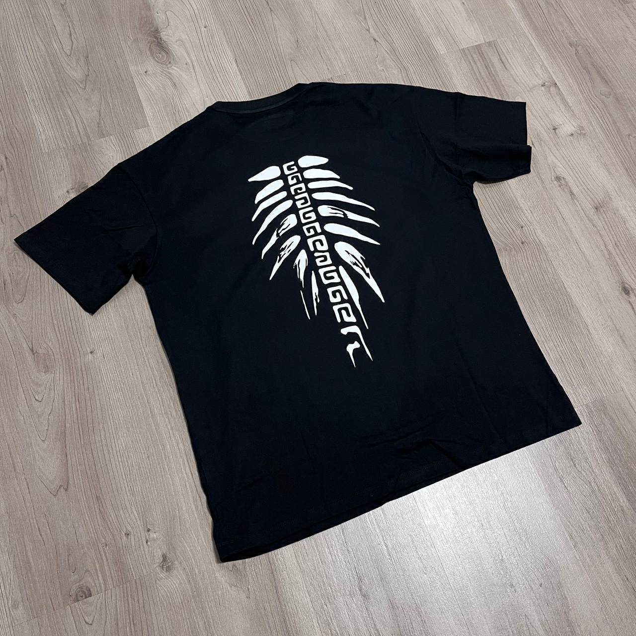 Camiseta Oversize Givenchy negra