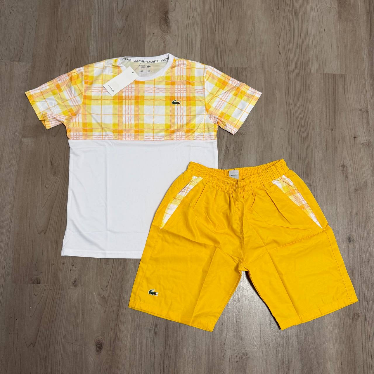 Conjunto corto Lacoste