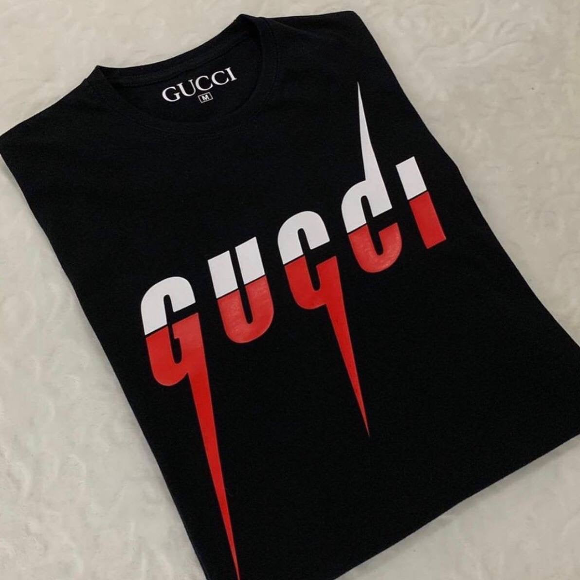 Camiseta Gucci negra