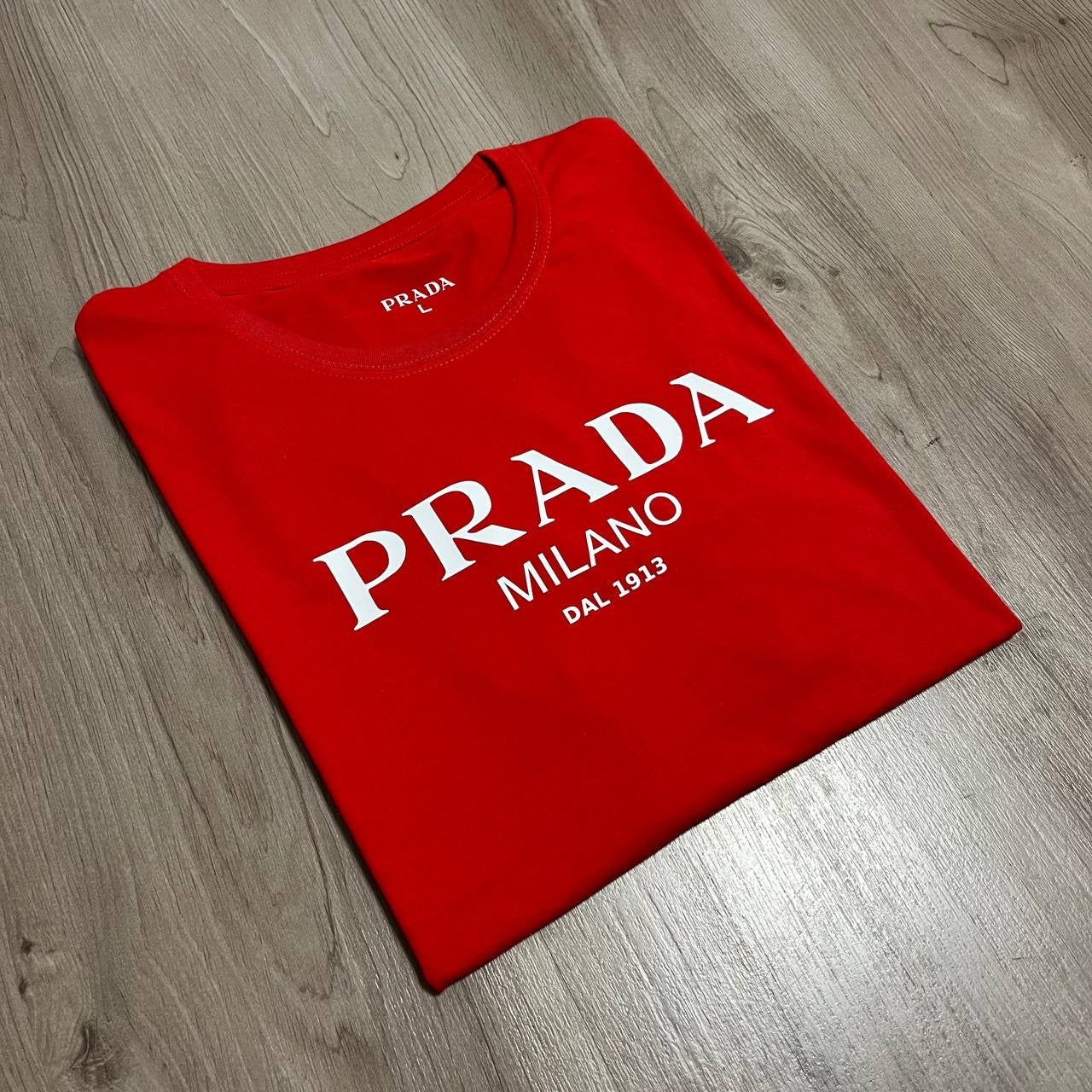 Camiseta prada roja