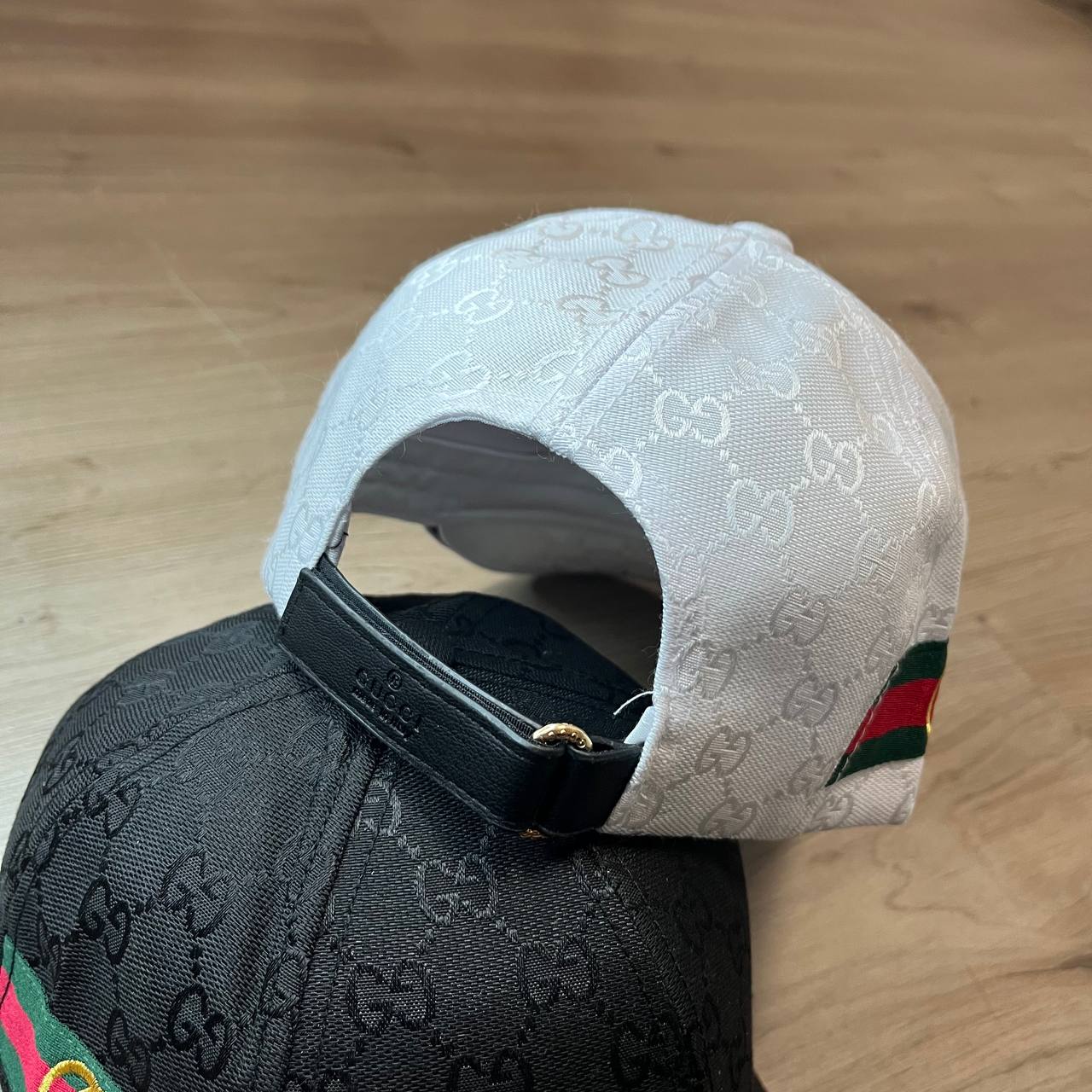 Gorra Gucci blanca