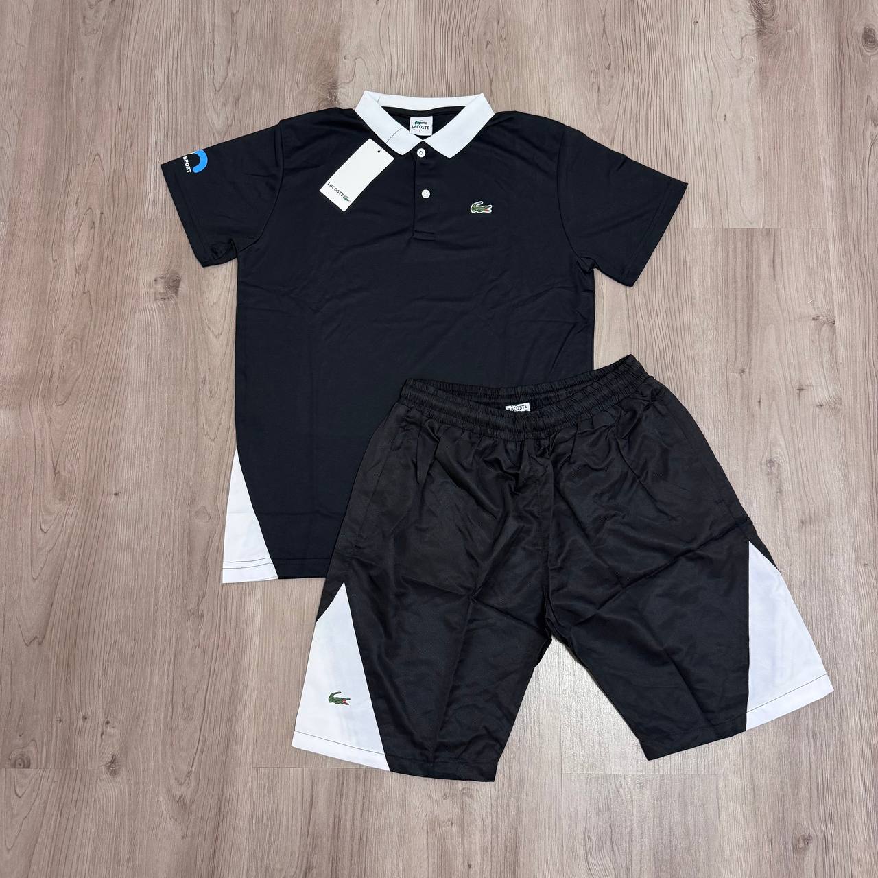 Conjunto corto Lacoste