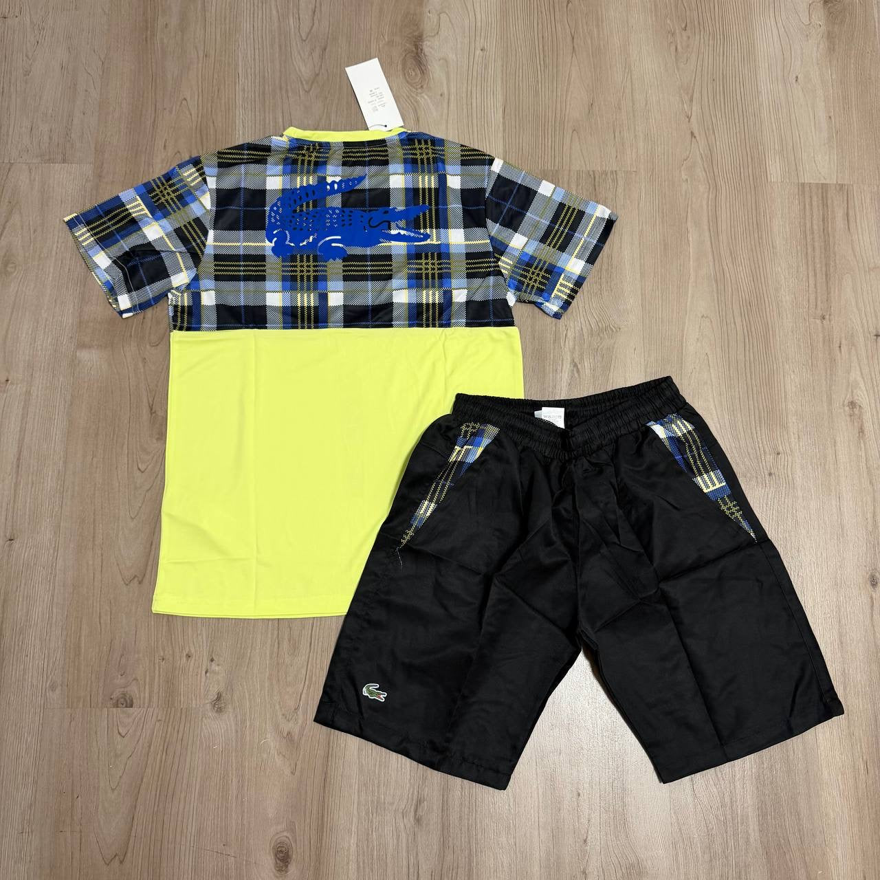 Conjunto corto Lacoste