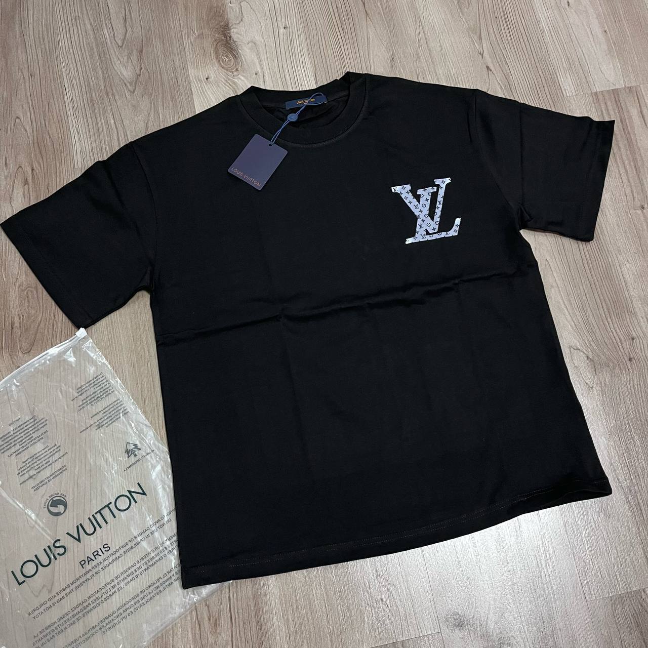 Camiseta LV PREMIUM